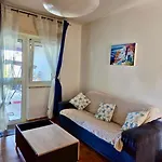 Casa Mayla * مانفريدونيا